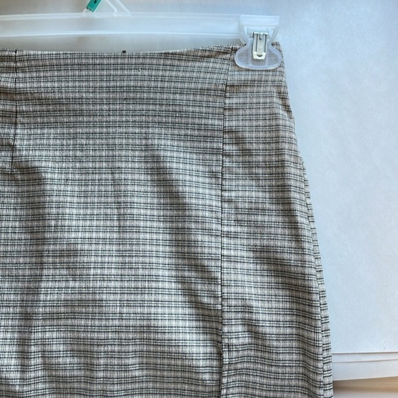 VTG Soft Grunge Plaid Mini Skirt Y2K In Charge XS Tan Academia Neutral Prep Alt - Picture 9 of 13